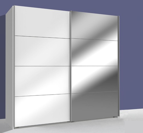 Kleiderschrank